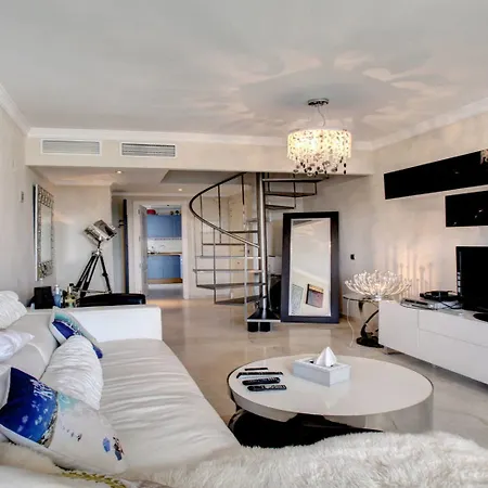 Apartment Luxurious Penthouse Puerto Banus Marbella