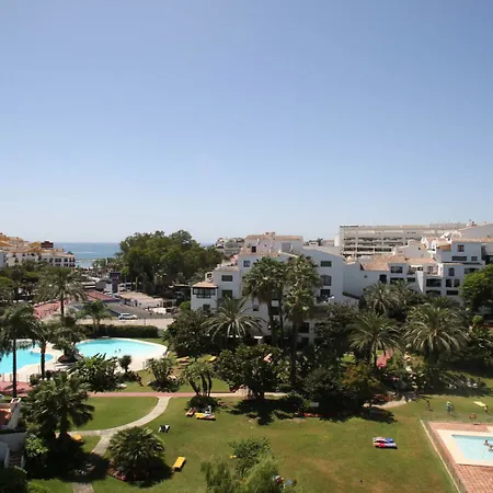 Luxurious Penthouse Puerto Banus Apartment *