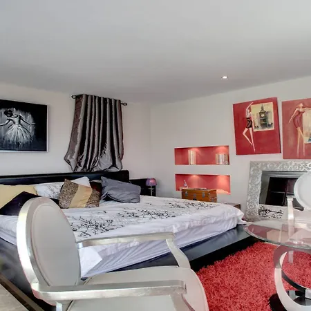 Luxurious Penthouse Puerto Banus Apartment *