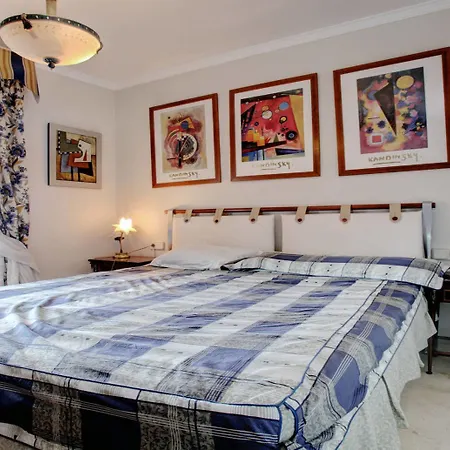 Luxurious Penthouse Puerto Banus Apartment